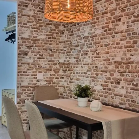 דירה Crevea